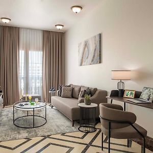 Executive Kamer met een Slaapkamer en een King Size Bed